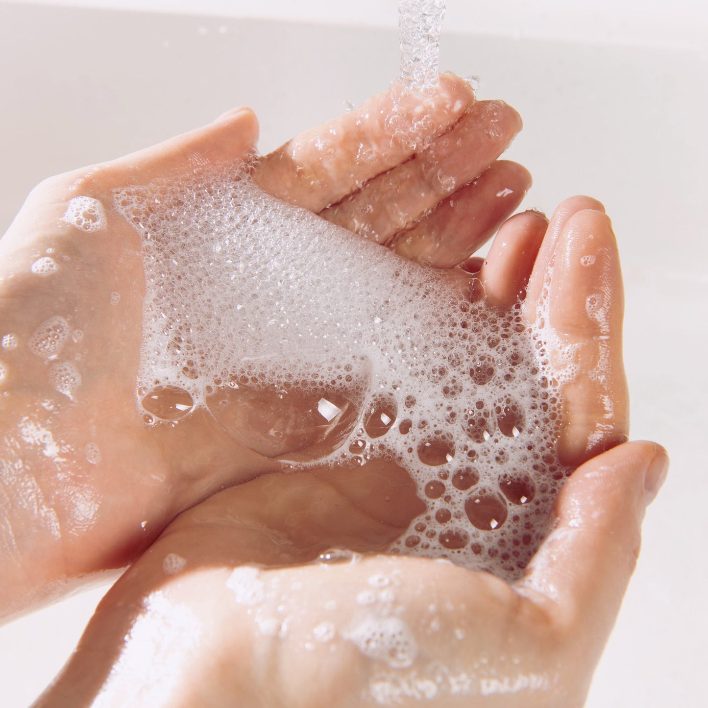 Fresh Scrub Rosemary - All-in-One Shower & shampoo Bar